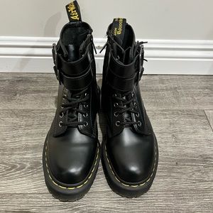 Dr. Martens Size: US 8 UK 6 Color: Black